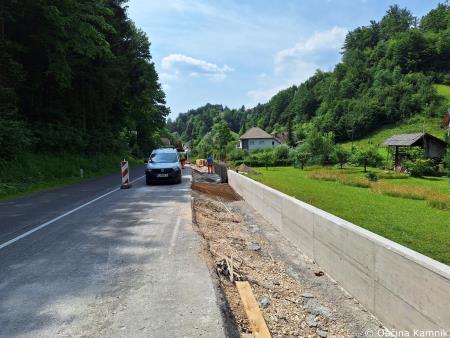 Izgradnja pločnika Soteska-Poreber (1)